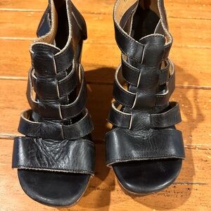 Bed Stu Olinda Wedge Platform Sandals in Black Sz 9